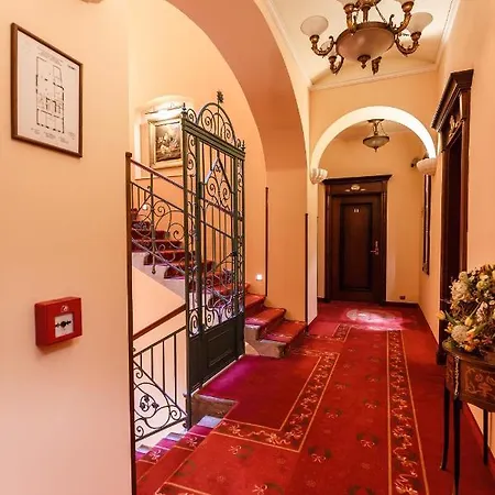 أكوا مارينا 4* كارلوفي فاري