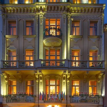 Aqua Marina Hotel