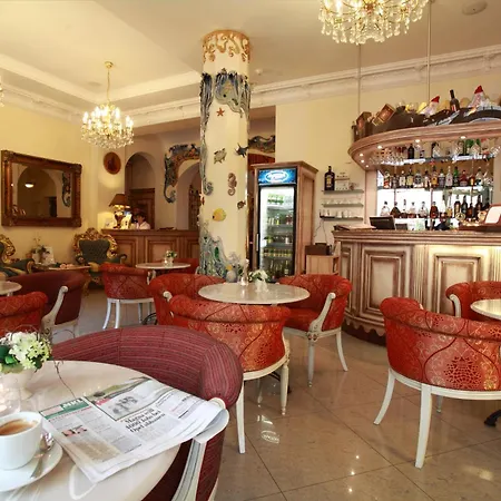 Hotel Aqua Marina 4*