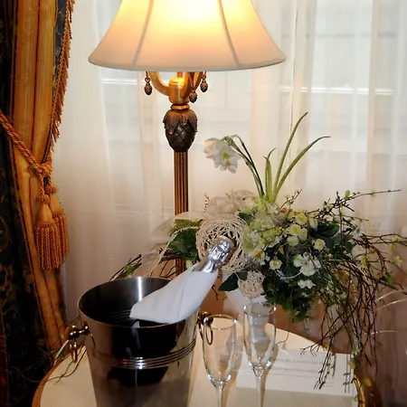 Aqua Marina מלון 4*