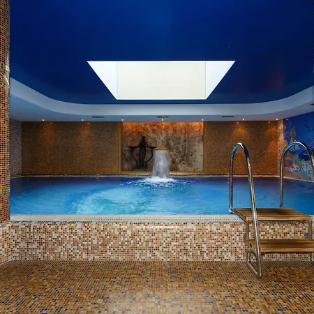 מלון Aqua Marina