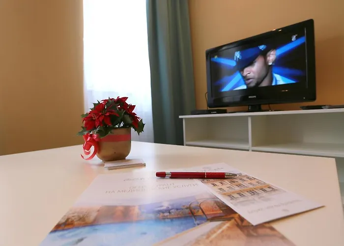 Aqua Marina Hotell 4*