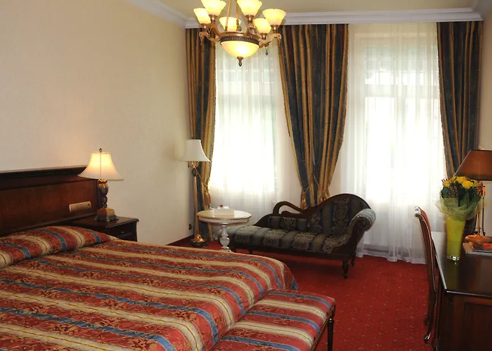Aqua Marina Hotell 4*